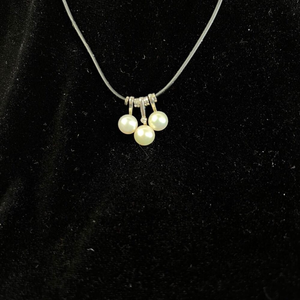 Cultured Pearl silver tone bead necklace on black rubber cord